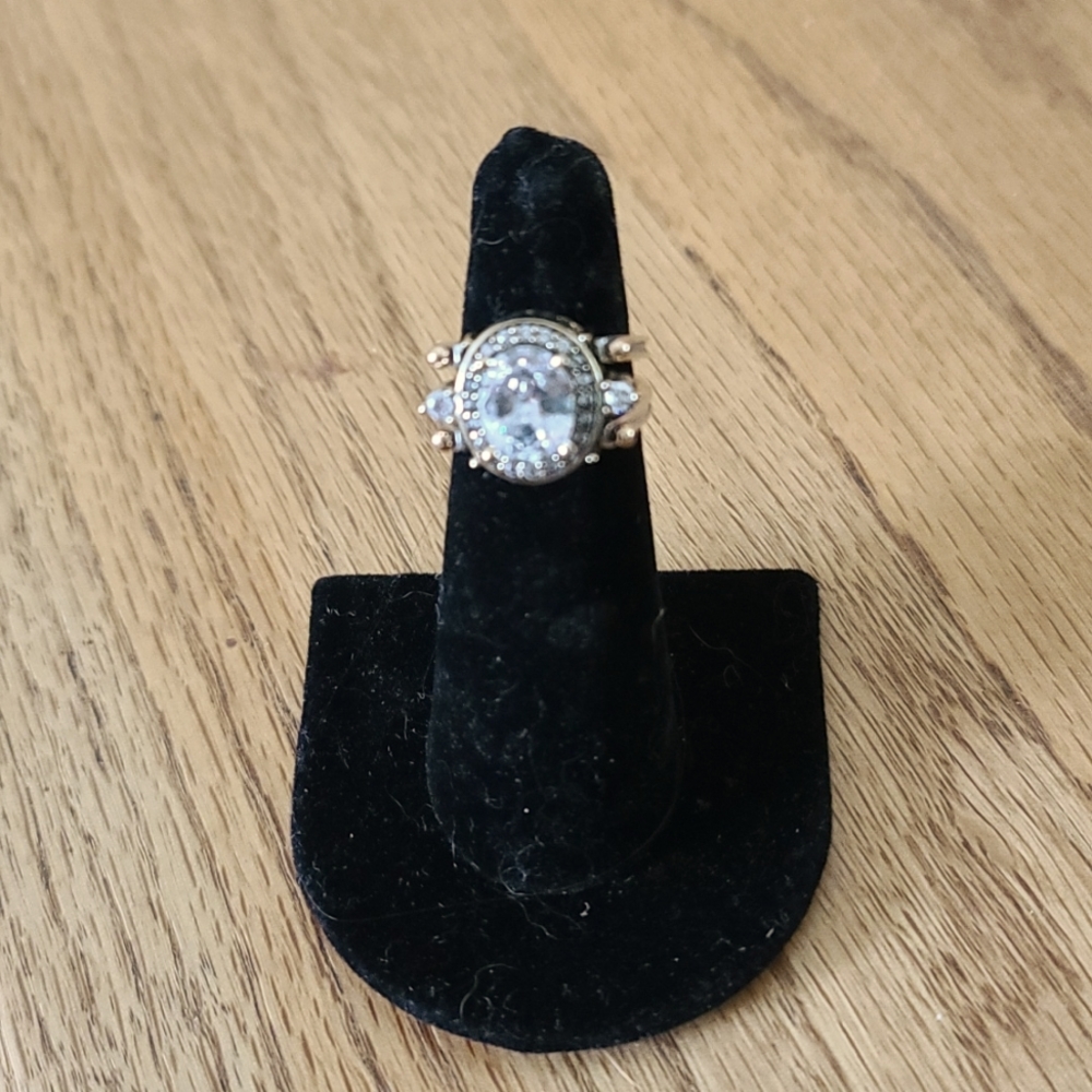Cocktail Ring - Picture 2 of 4